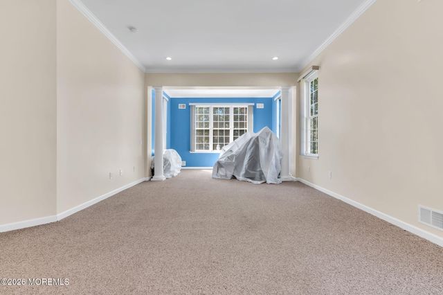 20 Hazeltine Lane, Jackson, NJ 08527