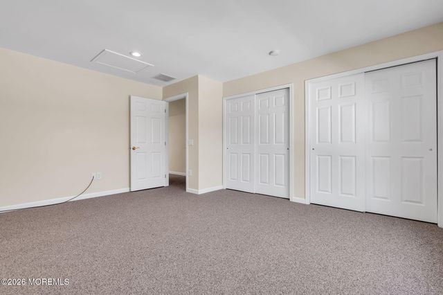 20 Hazeltine Lane, Jackson, NJ 08527