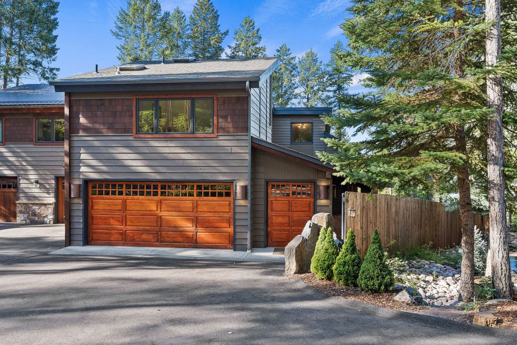 1922 Suncrest Drive 1, Whitefish, MT 59937