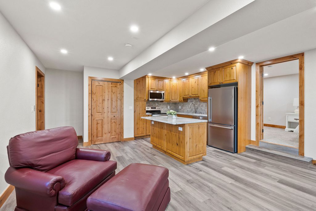 1922 Suncrest Drive 1, Whitefish, MT 59937 photo 26