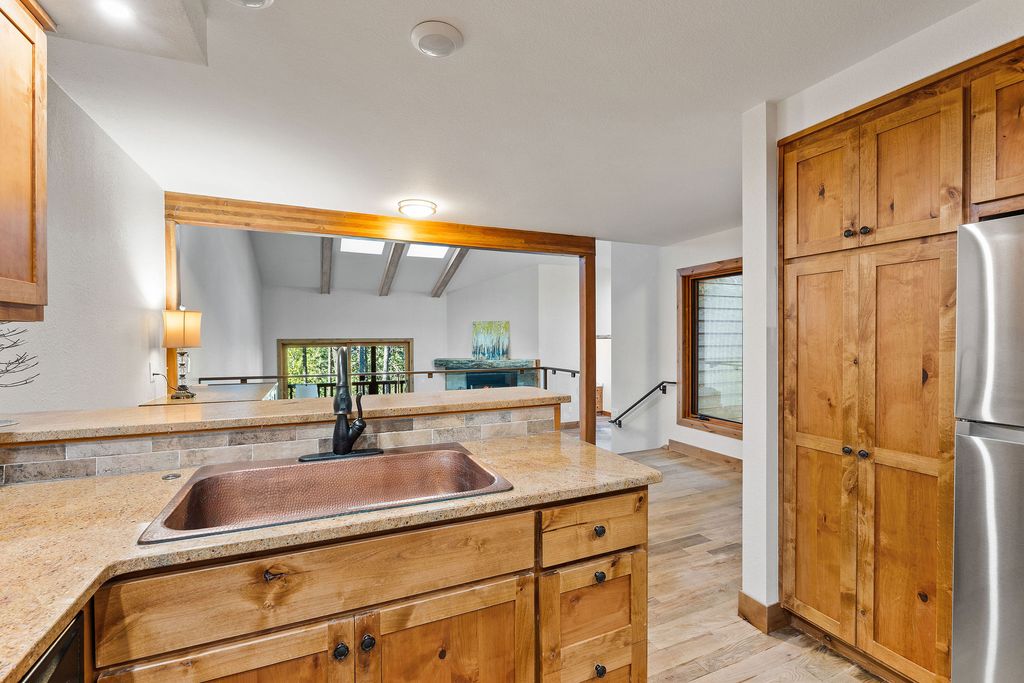 1922 Suncrest Drive 1, Whitefish, MT 59937 photo 5