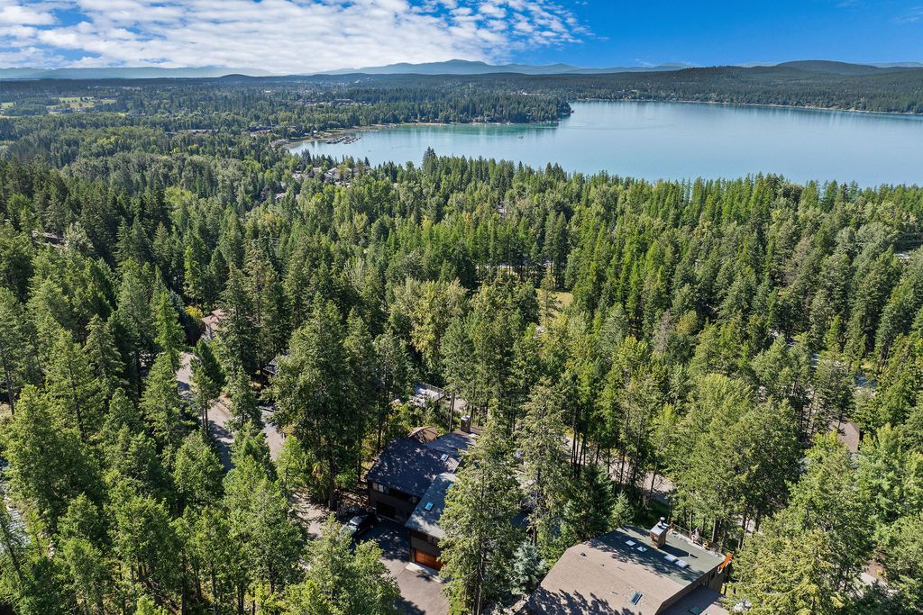 1922 Suncrest Drive 1, Whitefish, MT 59937 photo 55