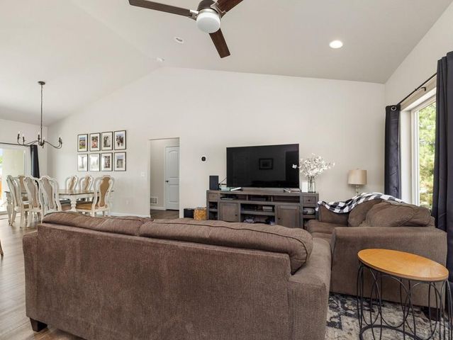 450 W Venturi Dr, Pueblo West, CO 81007