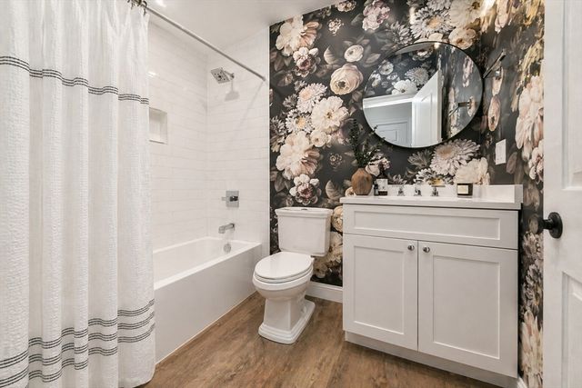 27 Suffolk St 2, Chelsea, MA 02150