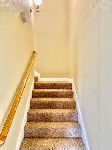 906 Dart Court, Granbury, TX 76049