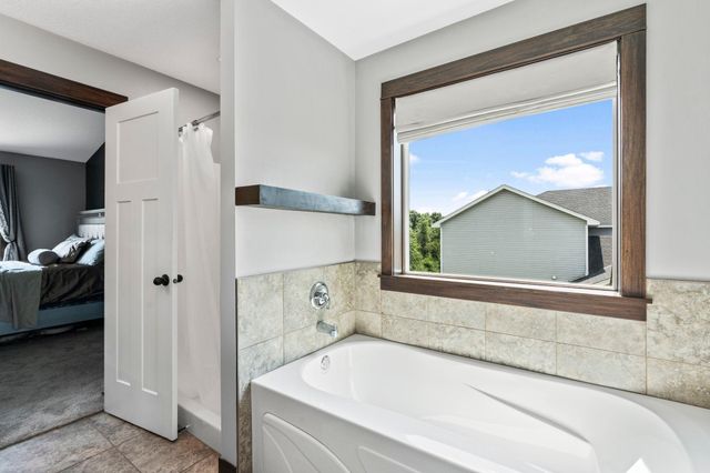 16643 Wintergreen Street NW, Andover, MN 55304