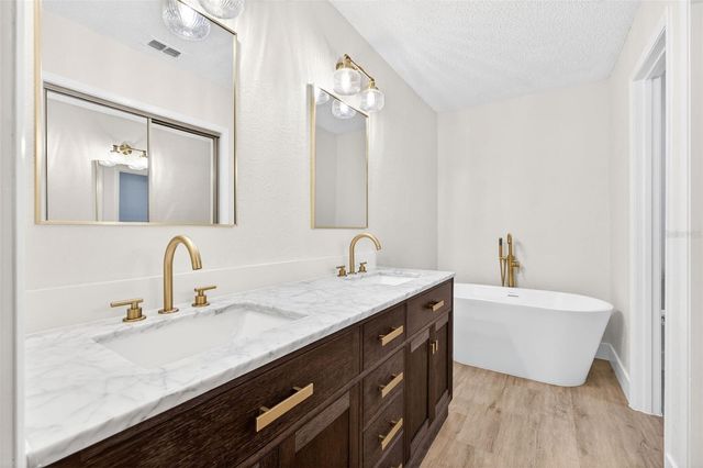 639 LAUREL OAK LANE 113, Altamonte Springs, FL 32701