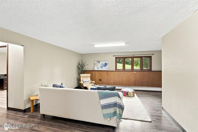15236 Snow Flake Drive, Anchorage, AK 99516