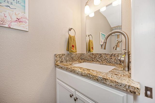 6120 Kifisia Way, Fair Oaks, CA 95628