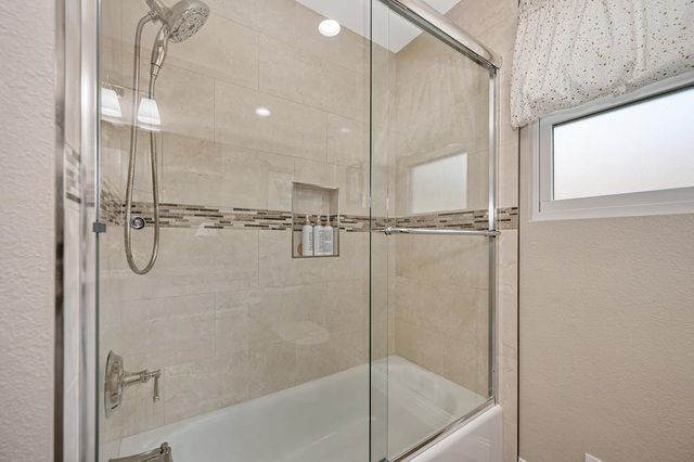 6120 Kifisia Way, Fair Oaks, CA 95628