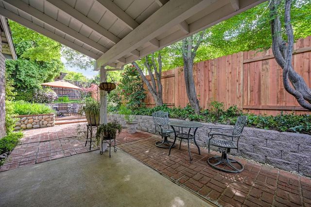 6120 Kifisia Way, Fair Oaks, CA 95628