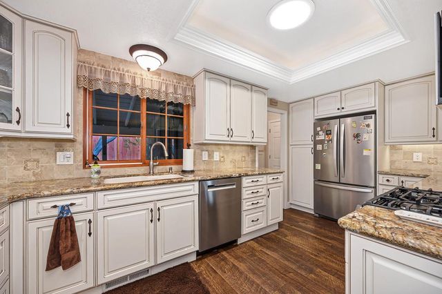 6120 Kifisia Way, Fair Oaks, CA 95628