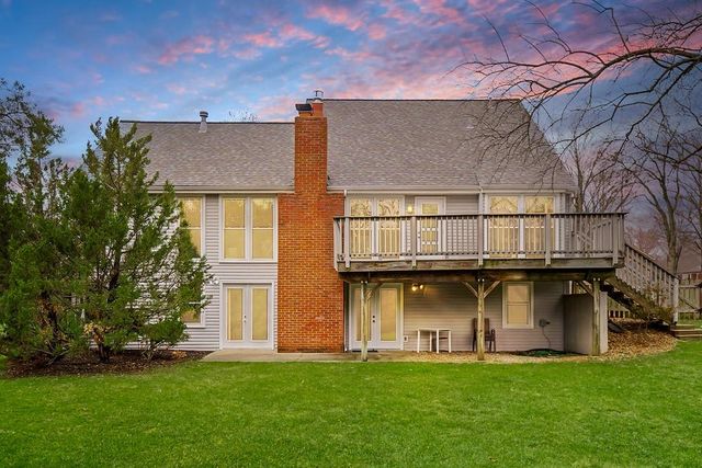 11827 Rosehill Road, Overland Park, KS 66210