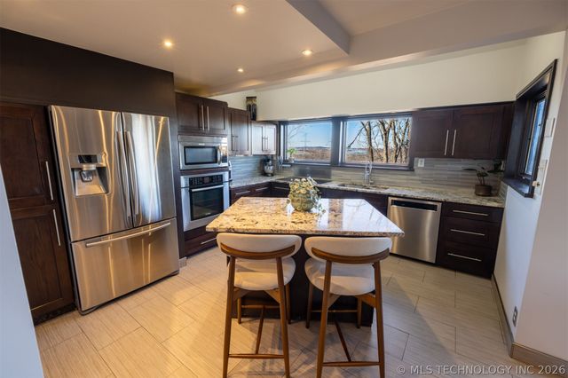 12425 S Gary Avenue, Jenks, OK 74037