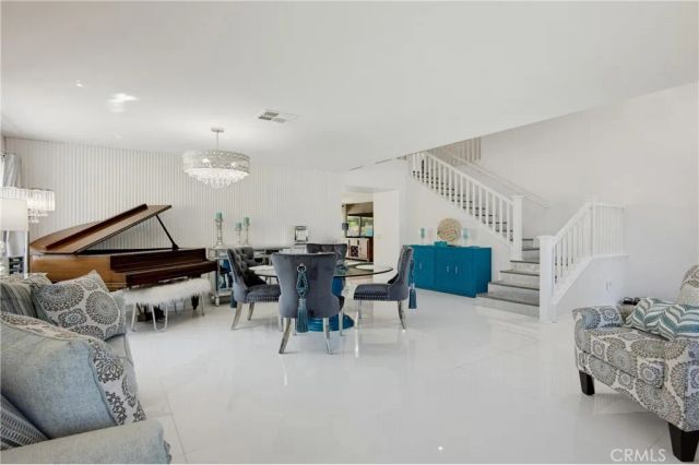 9237 Meadow, Riverside, CA 92508