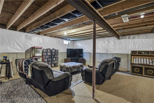 229 Harvest Way, Elyria, OH 44035