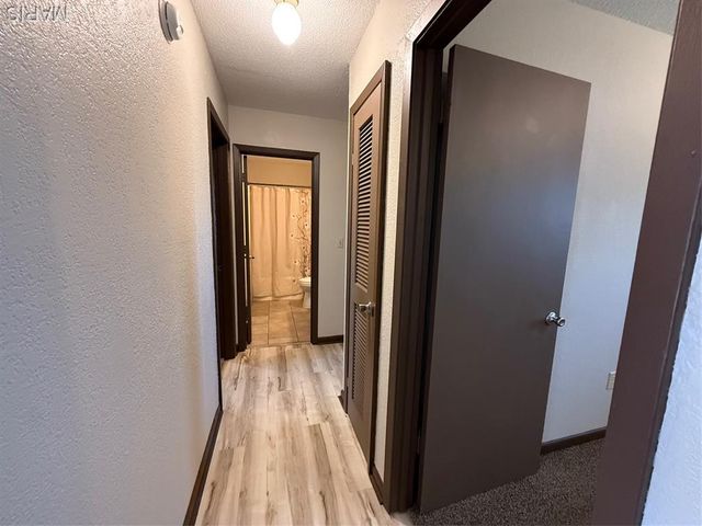 614 Vaughn Avenue, Sikeston, MO 63801