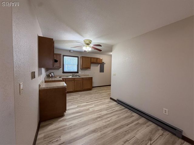 614 Vaughn Avenue, Sikeston, MO 63801