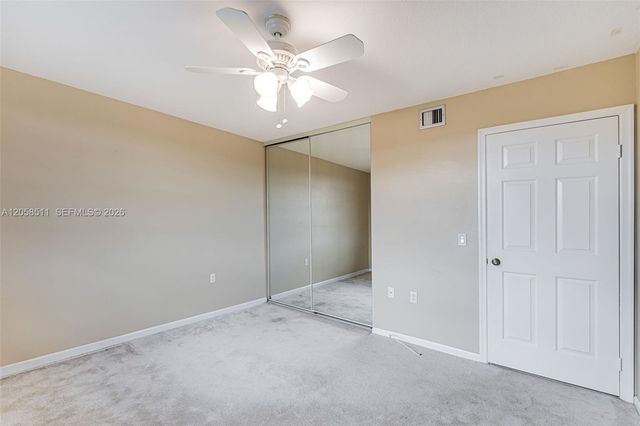 1705 Whitehall Dr 401, Davie, FL 33324