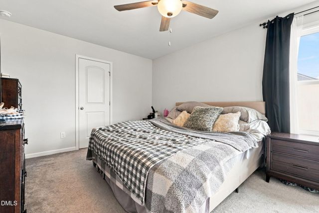24 Olde Place Drive, Zebulon, NC 27597