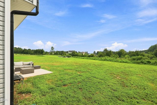 24 Olde Place Drive, Zebulon, NC 27597