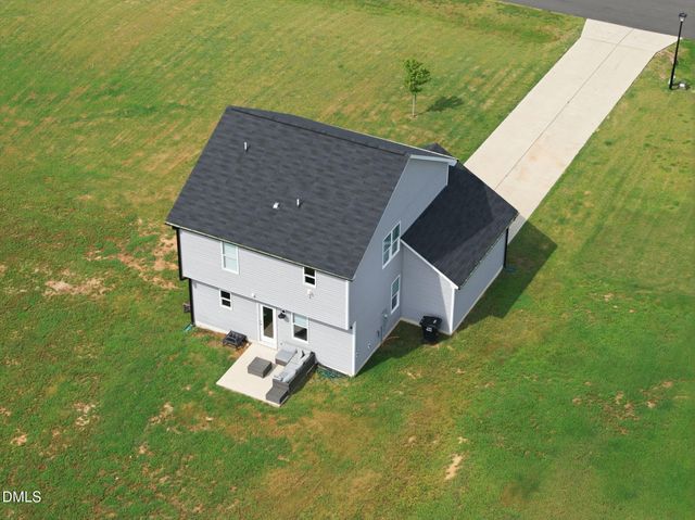 24 Olde Place Drive, Zebulon, NC 27597
