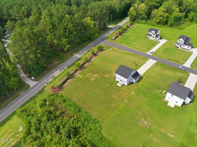 24 Olde Place Drive, Zebulon, NC 27597