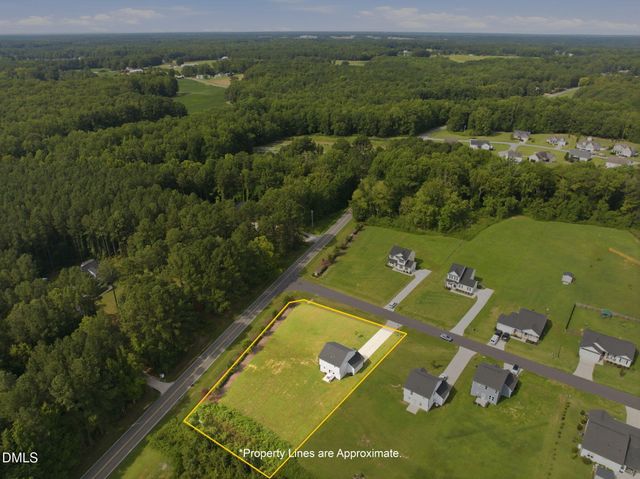24 Olde Place Drive, Zebulon, NC 27597