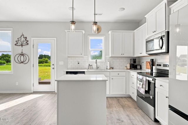 24 Olde Place Drive, Zebulon, NC 27597