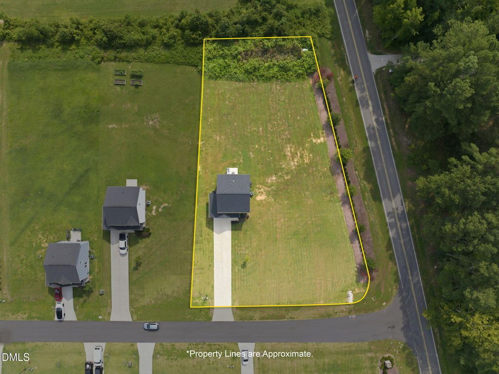 24 Olde Place Drive, Zebulon, NC 27597