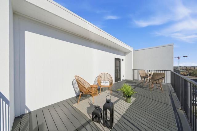 809 Memorial Heights Drive, Houston, TX 77007