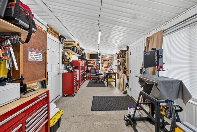 81 Juniper Dr, Norwood, MA 02062