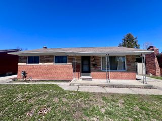 4709 Gerald Street, Warren, MI 48092