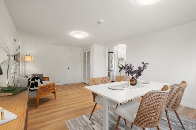 1313 Mcgregor Ave, Petaluma, CA 94954