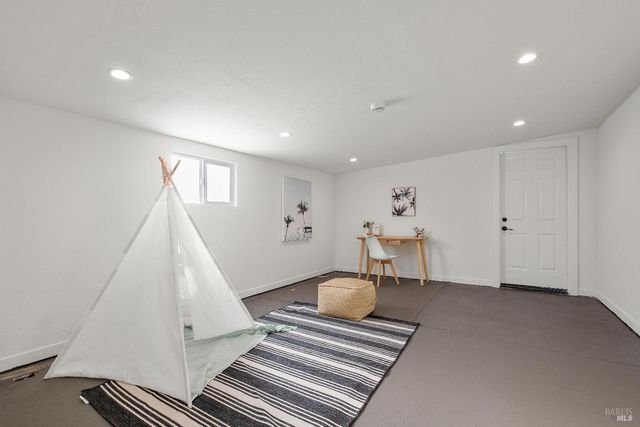 1313 Mcgregor Ave, Petaluma, CA 94954