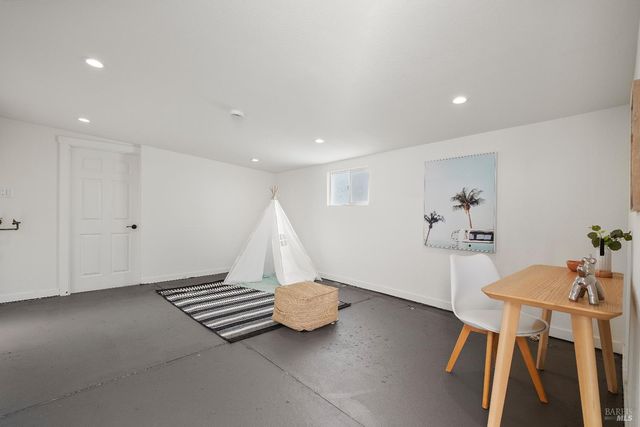 1313 Mcgregor Ave, Petaluma, CA 94954