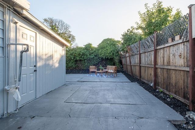 1313 Mcgregor Ave, Petaluma, CA 94954