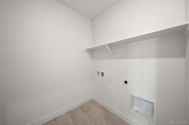 2906 W 56th Avenue, Denver, CO 80221