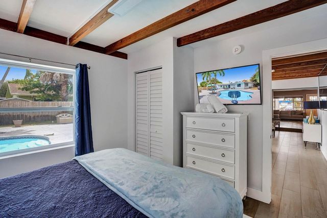 1040 NE 16th Terrace, Fort Lauderdale, FL 33304