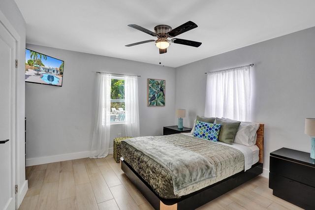 1040 NE 16th Terrace, Fort Lauderdale, FL 33304