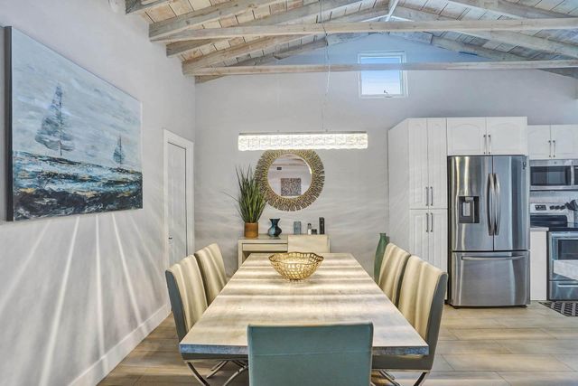 1040 NE 16th Terrace, Fort Lauderdale, FL 33304