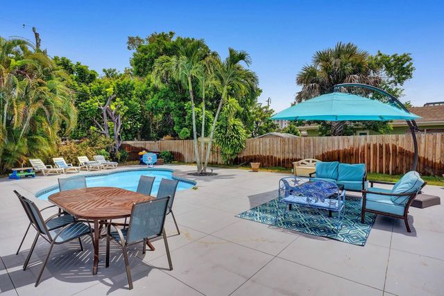 1040 NE 16th Terrace, Fort Lauderdale, FL 33304