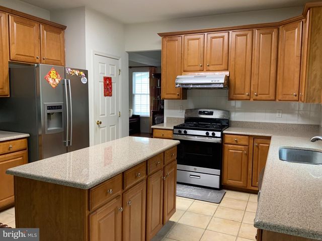 305-A SPRINGFIELD AVE, Egg Harbor Township, NJ 08234