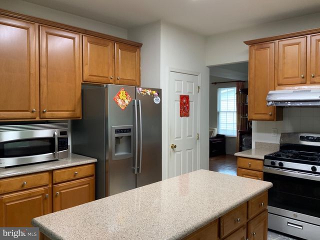 305-A SPRINGFIELD AVE, Egg Harbor Township, NJ 08234