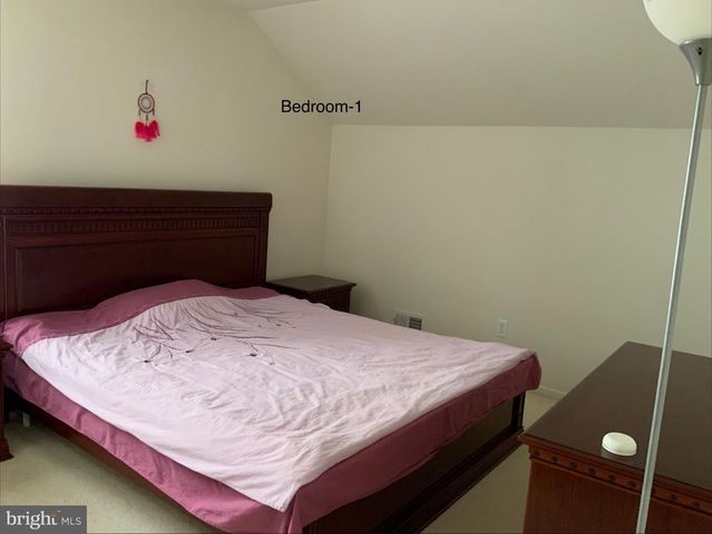 305-A SPRINGFIELD AVE, Egg Harbor Township, NJ 08234