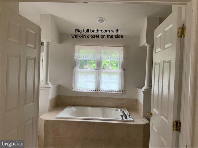 305-A SPRINGFIELD AVE, Egg Harbor Township, NJ 08234
