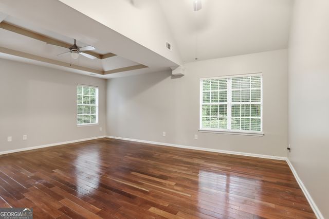 3475 Midway Cove Drive, Loganville, GA 30052