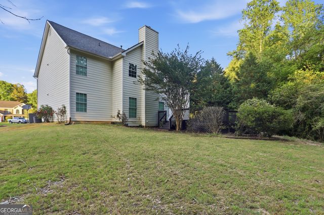 3475 Midway Cove Drive, Loganville, GA 30052