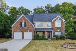 3475 Midway Cove Drive, Loganville, GA 30052