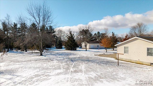 2829 Sutton Road, Adrian, MI 49221